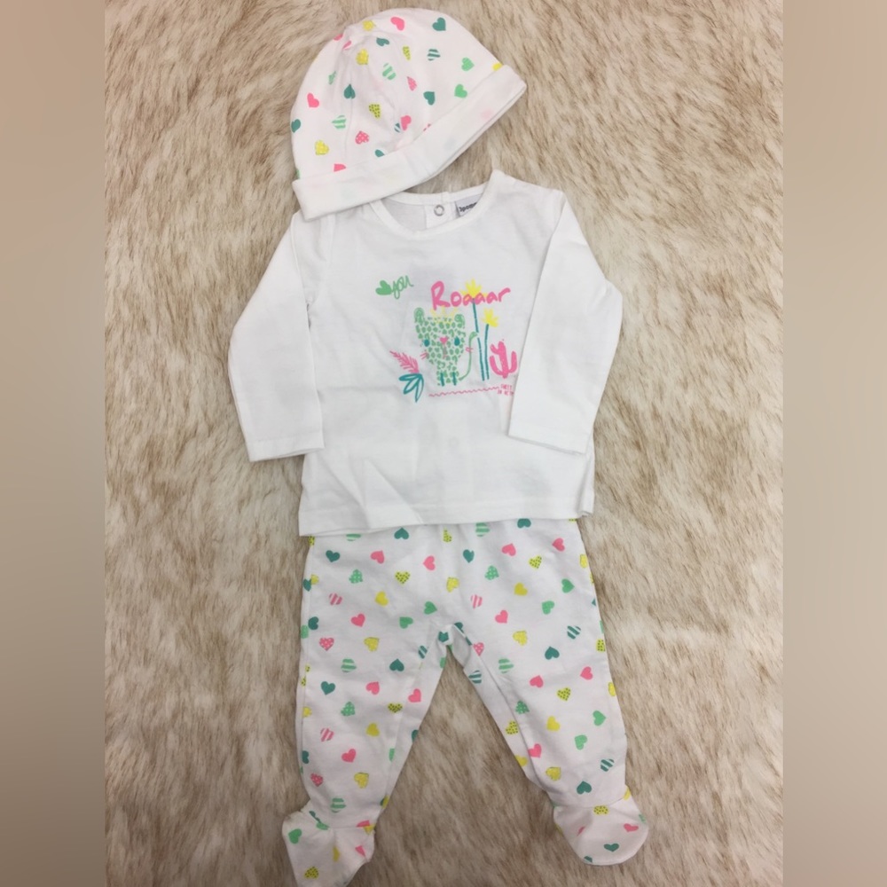 3 piece pajama set from 3 pommes.